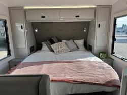 2025 JB Caravans 17'10
