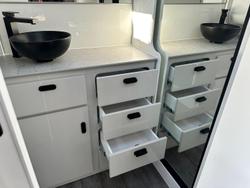2025 JB Caravans 17'10