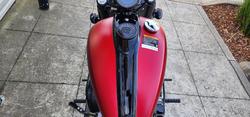 2023 Indian CHIEF BOBBER DARK HORSE RED