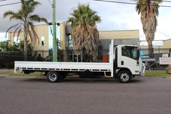 2014 Isuzu N Series NPR 400 WHITE