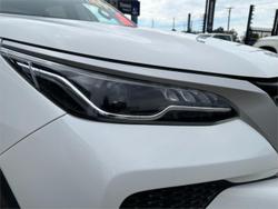 2022 Toyota Fortuner GX GUN156R 4X4 Dual Range Glacier White