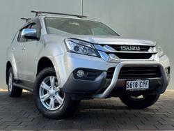 2015 Isuzu
MU-X LS-T