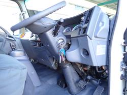 2016 ISUZU NQR 87-190 WHITE