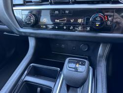 2023 Nissan
                Pathfinder Ti-L 4WD