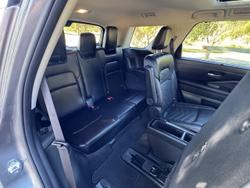 2023 Nissan
                Pathfinder Ti-L 4WD