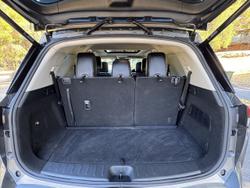 2023 Nissan
                Pathfinder Ti-L 4WD