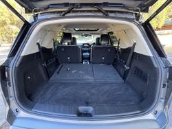2023 Nissan
                Pathfinder Ti-L 4WD
