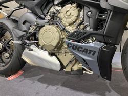 2024 Ducati Streetfighter V4 S Streetfighter Grey