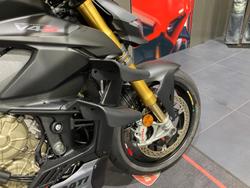 2024 Ducati Streetfighter V4 S Streetfighter Grey