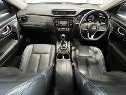 2021 Nissan
X-TRAIL ST-L