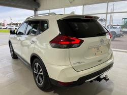 2021 Nissan
X-TRAIL ST-L