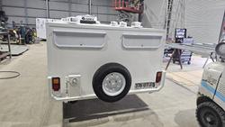 2025 McNeill 10 Dog Trailer White