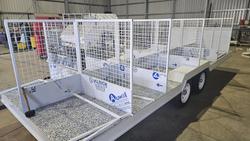 2025 McNeill 10 Dog Trailer White