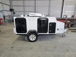 2025 McNeill 4 Dog Deluxe