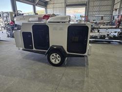 2025 McNeill 4 Dog Deluxe