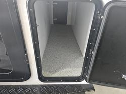 2025 McNeill 4 Dog Deluxe