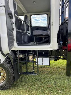 2025 Isuzu N Series NPS 75/45-155 White