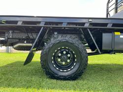 2025 Isuzu N Series NPS 75/45-155 White