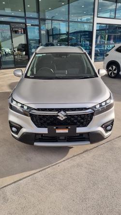 2023 Suzuki
S-Cross
