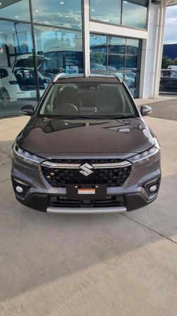 2023 Suzuki
S-Cross