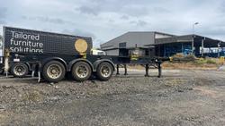 2014 Vawdrey 40' A & B Skel Black