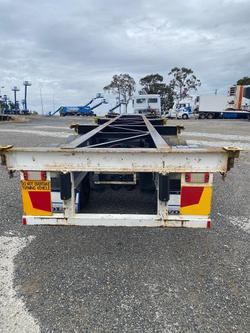 2014 Vawdrey 40' B Skel Black