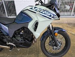 2025 Kawasaki VERSYS-X 300