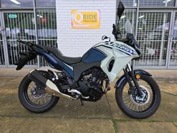 2025 Kawasaki VERSYS-X 300