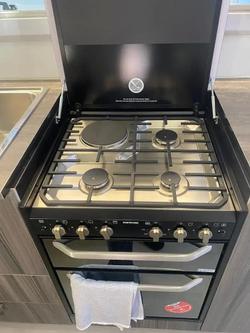 2025 Millard 2025 Millard Mflow X-Rider 21'6 Side Club