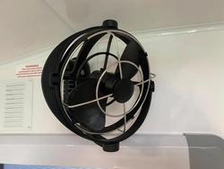 2025 Millard 2025 Millard Mflow X-Rider 17'6 Centre Door