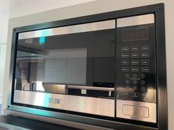 2025 Millard 2025 Millard Mflow X-Rider 17'6 Centre Door