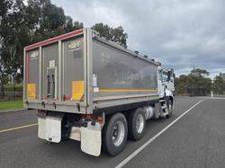 2016 Mack Granite Green