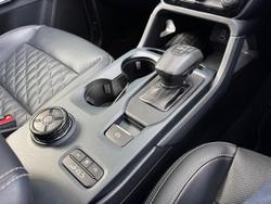 2023 Ford Everest Platinum