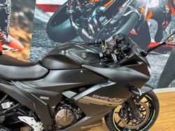 2023 Suzuki GIXXER SF MATTE GRAY