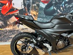 2023 Suzuki GIXXER SF MATTE GRAY