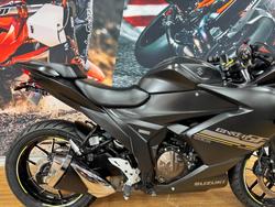 2023 Suzuki GIXXER SF MATTE GRAY