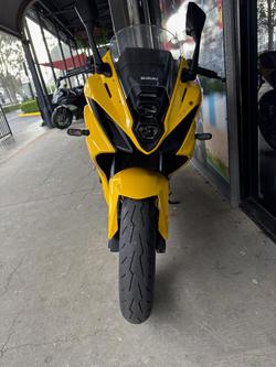 2024 Suzuki GSX-8R GSX-R Yellow