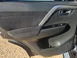 2022 Mitsubishi
Pajero Sport GLS