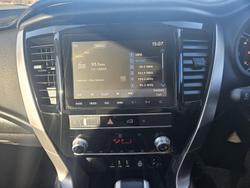 2022 Mitsubishi
Pajero Sport GLS