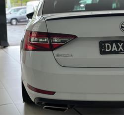 2018 SKODA
Superb 206TSI SportLine