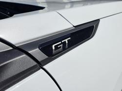 2025 Peugeot 2008 GT Hybrid