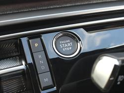 2025 Peugeot 3008 GT Premium Hybrid P64 MY25 Okenite White