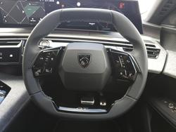 2025 Peugeot 3008 GT Premium Hybrid P64 MY25 Okenite White