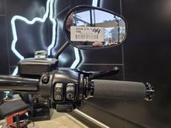 2017 Harley-Davidson Street Bob 107 (FXBB) Softail Black