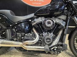 2017 Harley-Davidson Street Bob 107 (FXBB) Softail Black