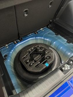 2025 Hyundai Venue Elite QX.V5 MY25 INTENSE BLUE + ABYSS BLACK TTR