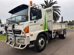 2006 Hino Gh WHITE