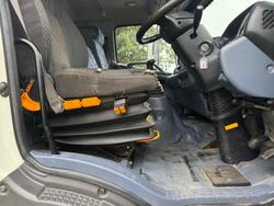 2006 Hino Gh WHITE