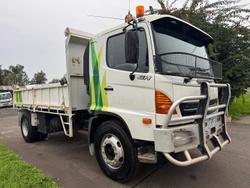 2006 Hino Gh WHITE