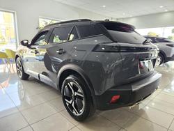 2025 Peugeot 2008 Allure Hybrid